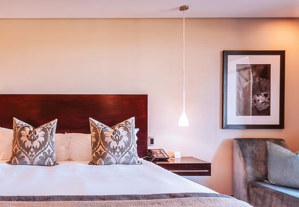 The Fairway Hotel Golf Resort 38/71