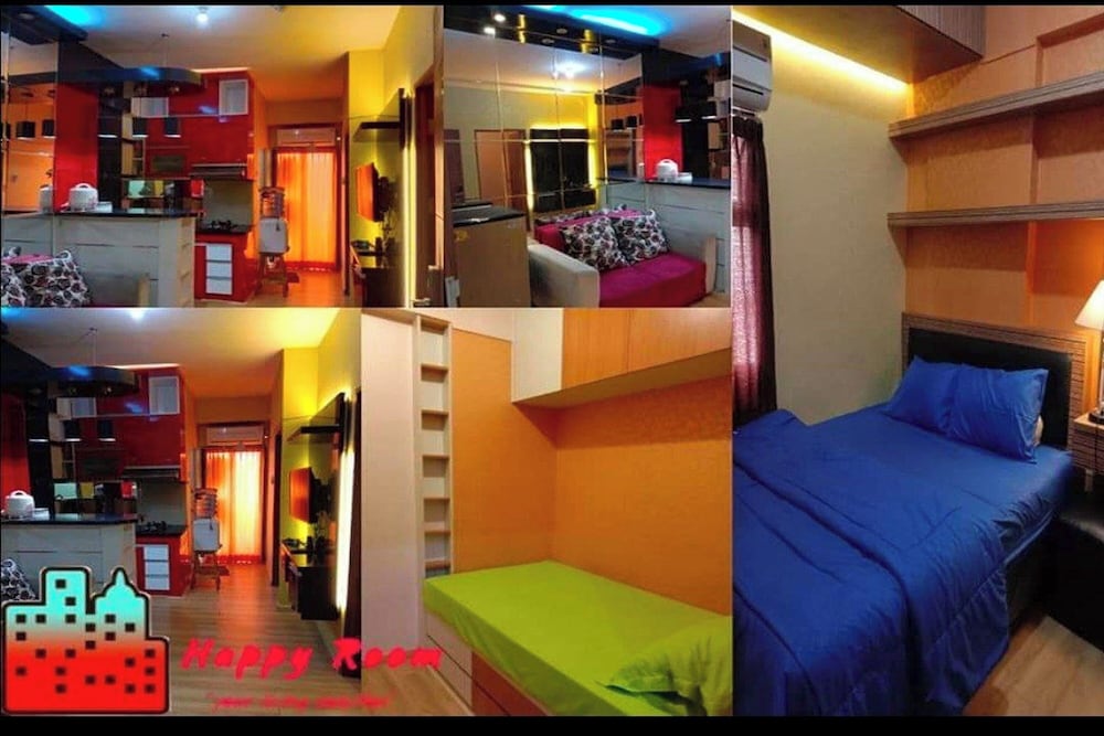 Kemang View by Happy Room by Zuzu 23/34