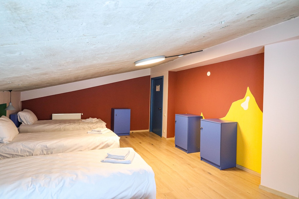 Hotel Paliani 19/62