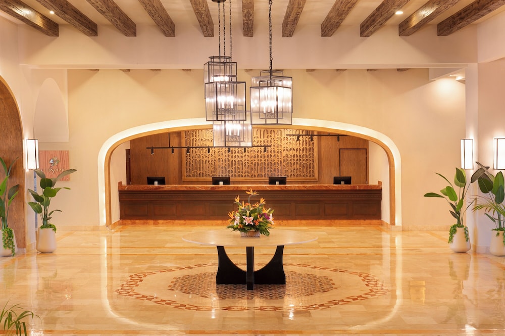 GR Solaris Cancun All Inclusive 12/69