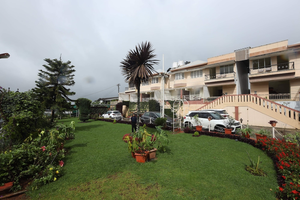Delightz Inn Tiger Hill Resorts 46/50