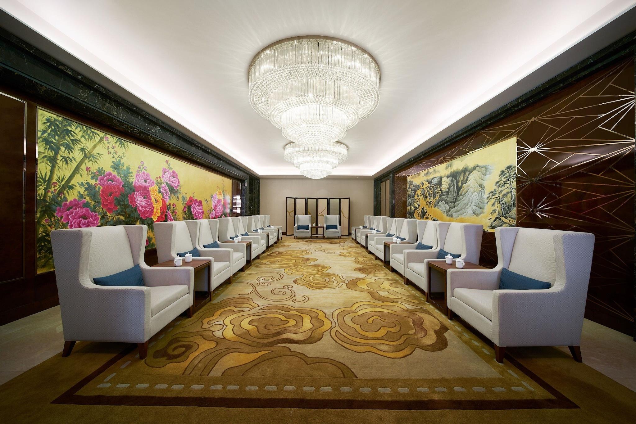 Aloft Zhengzhou Zhengdong New District 45/66
