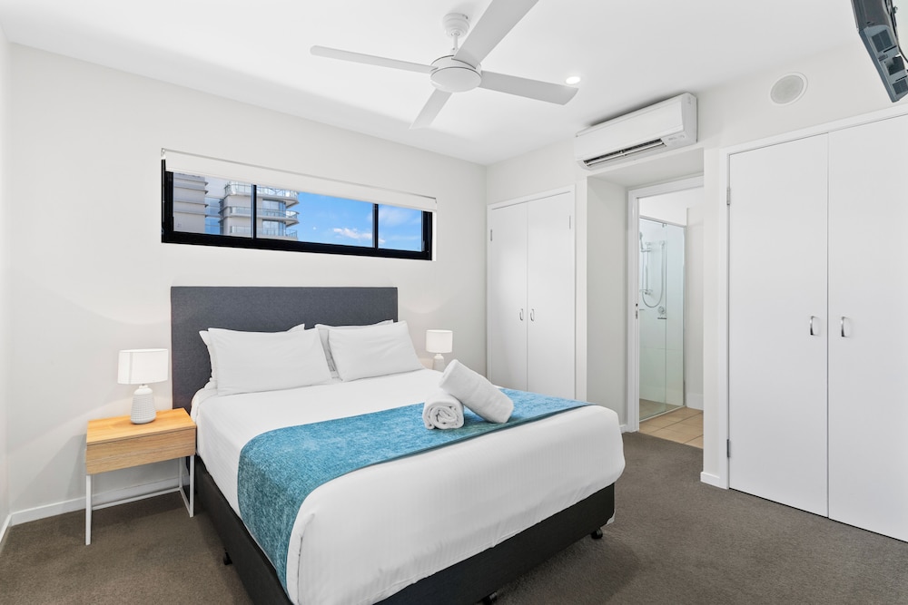 2 Bedrooms, Apartment