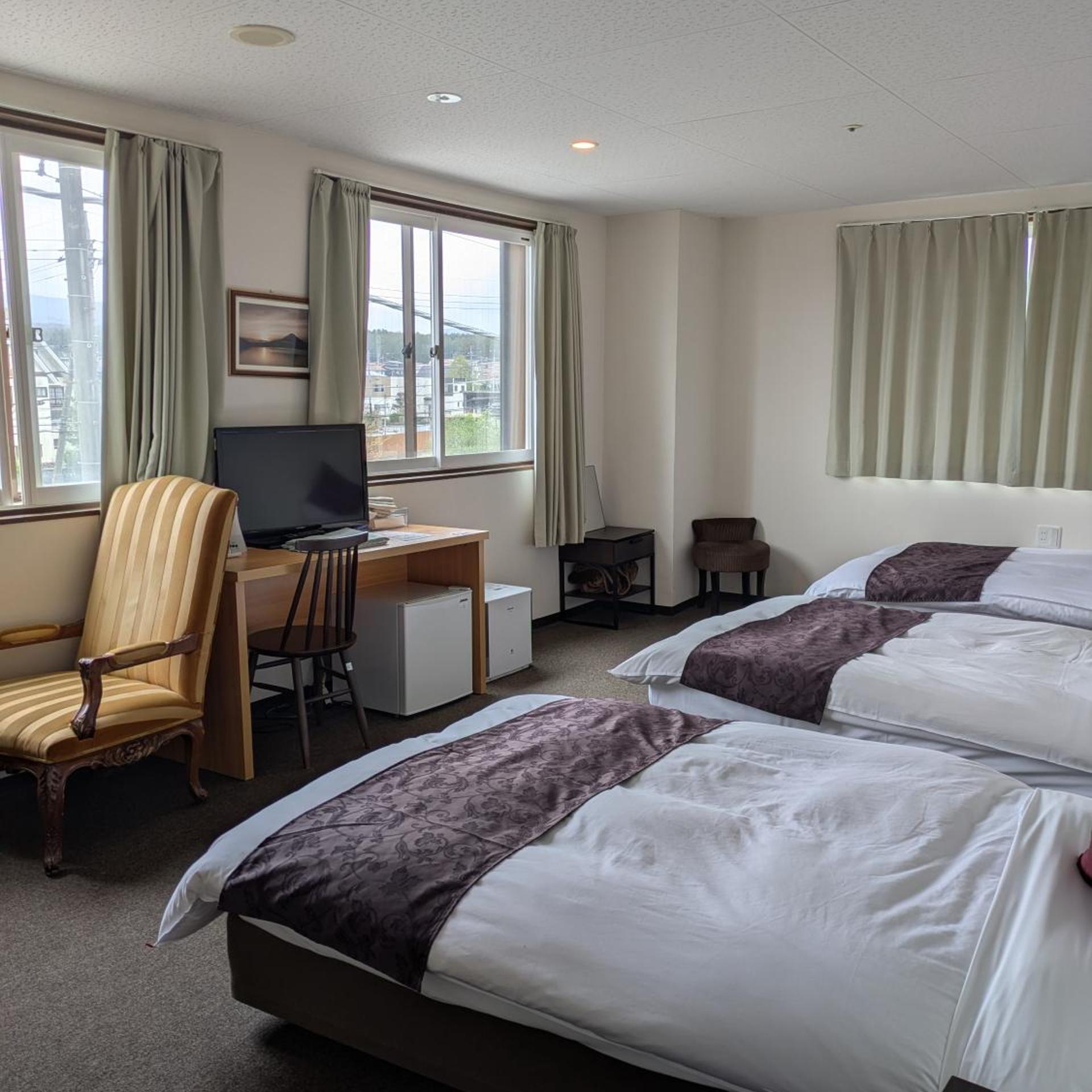Fuji Mountain Resort Hotel 8/29