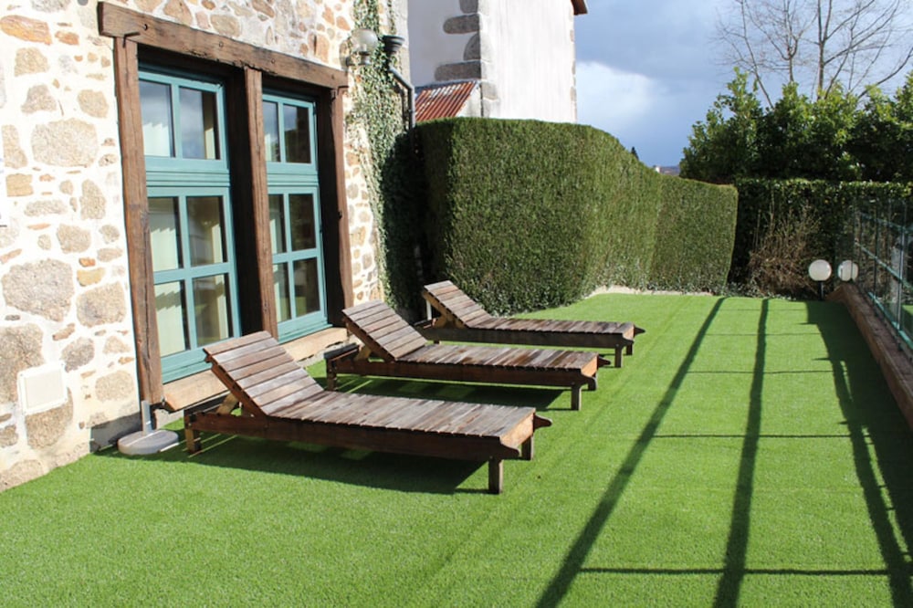RELAIS DU SILENCE AUBERGE DE LA TOMETTE 52/57