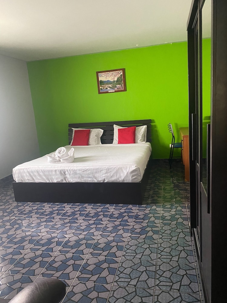 Green Beach Pattaya 15/60