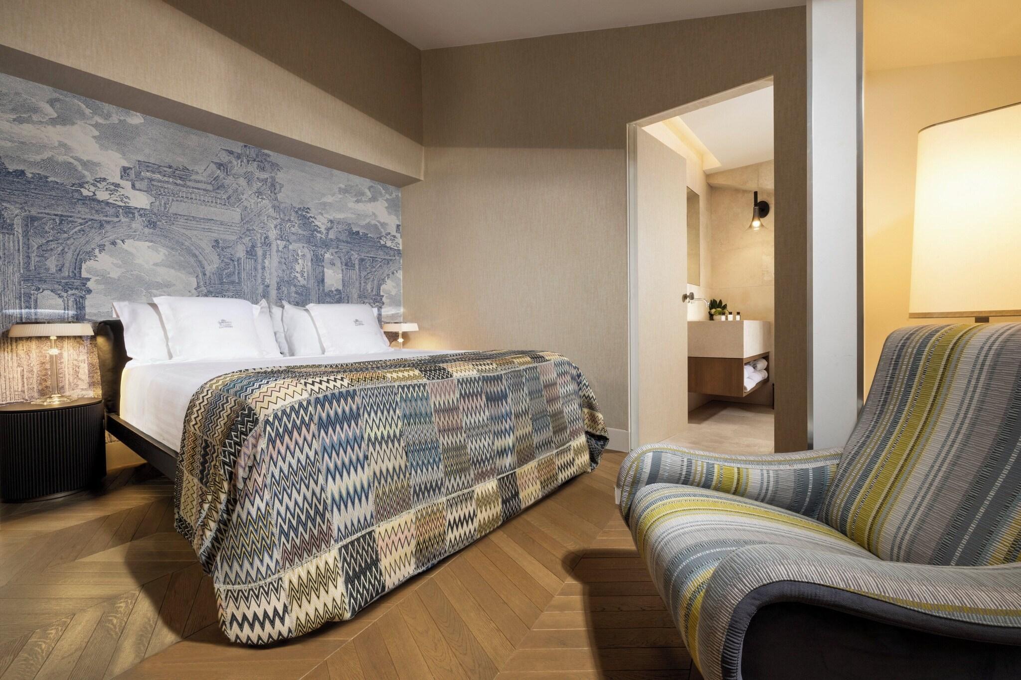 Presidential, Suite, 2 King Beds, Colosseum View