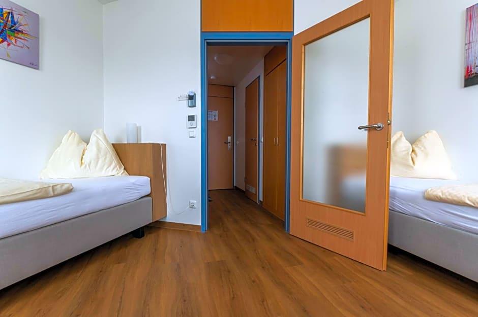 Sommerhaus Hotel 8/33