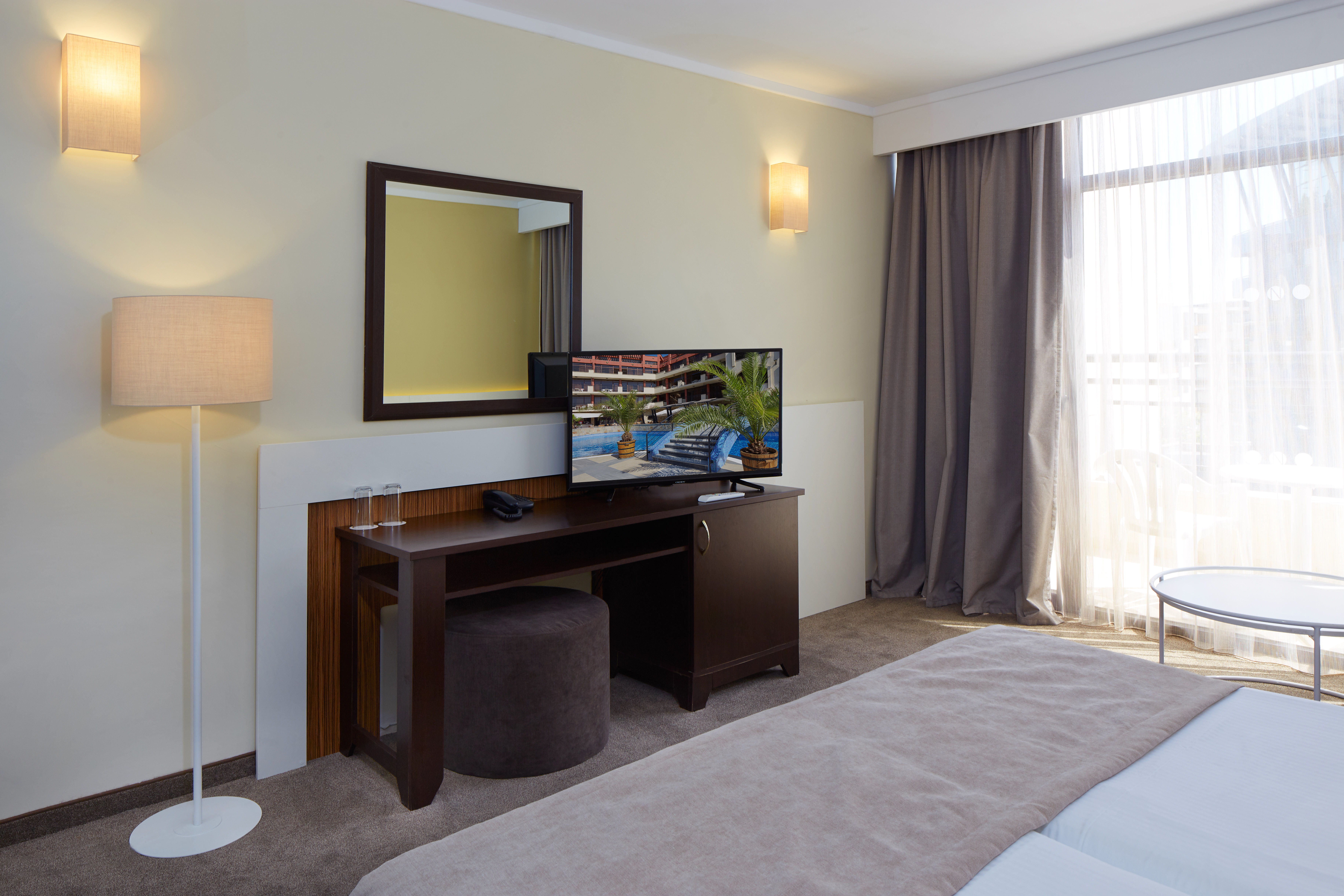 Hotel Nobel Ultra All Inclusive - FREE Beach Access 52/87