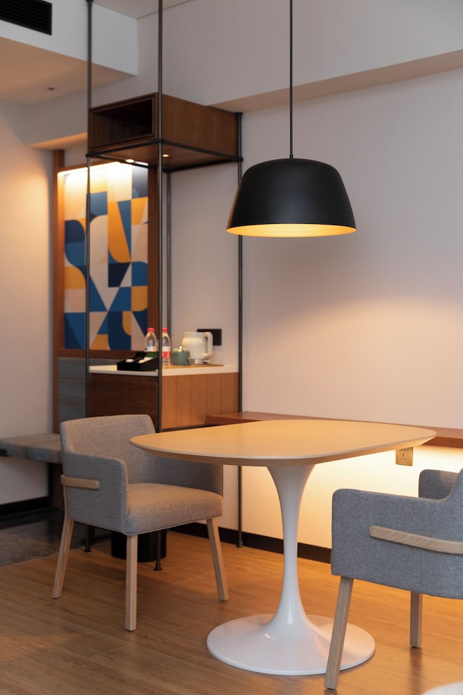 Artyzen Habitat Qiantan Shanghai 46/60