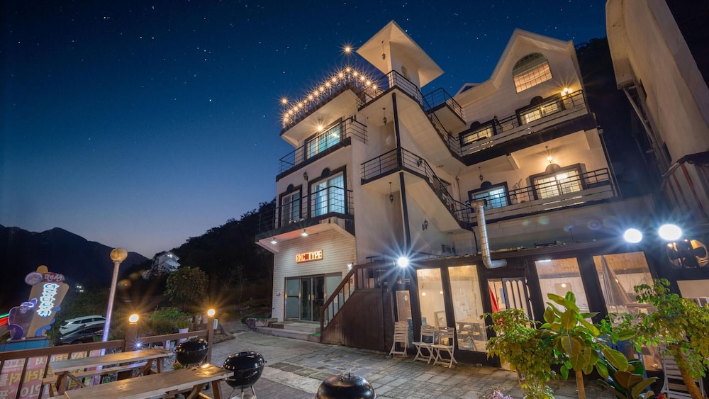 Chuncheon Beautiful House Pension 2/50