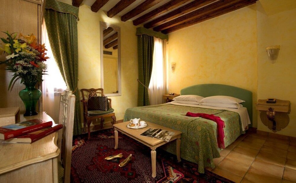 Antica Casa Coppo 38/54