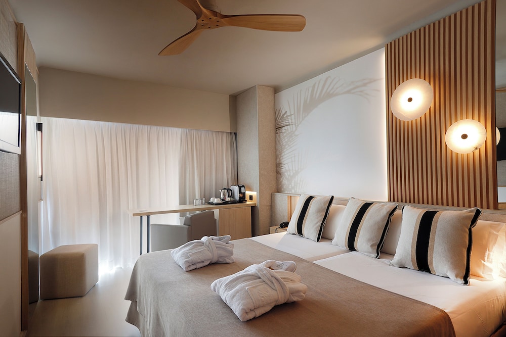 SUPERIOR, TWIN BEDS