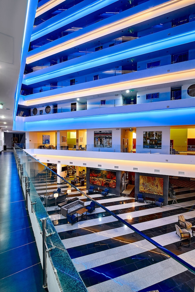 Wyndham Manta Sail Plaza Hotel and Convention Center 35/57
