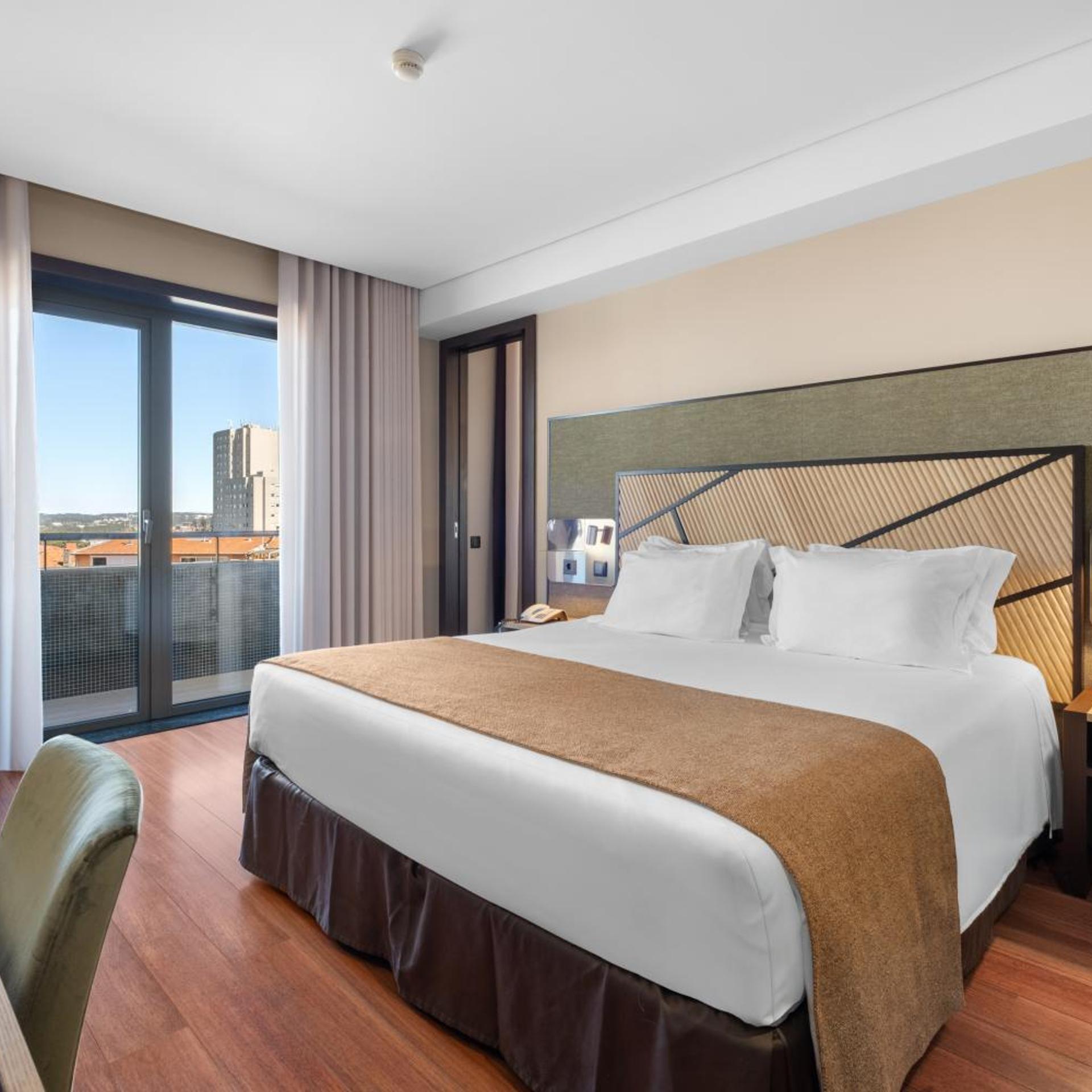 Sweet Porto, Double or Twin Bed، Axis Porto Business & Spa Hotel 4/9