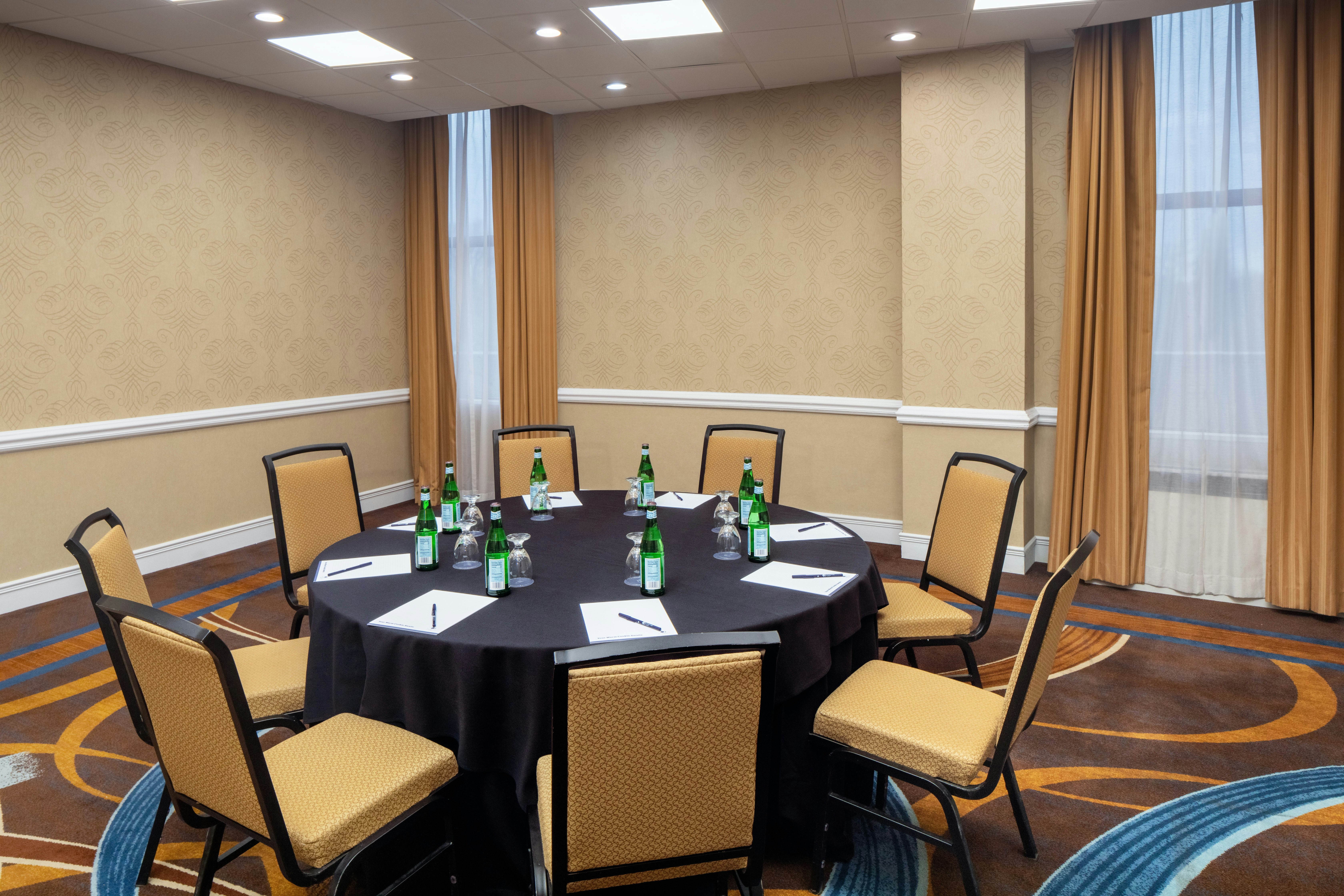 DoubleTree by Hilton Washington DC Silver Spring 51/55