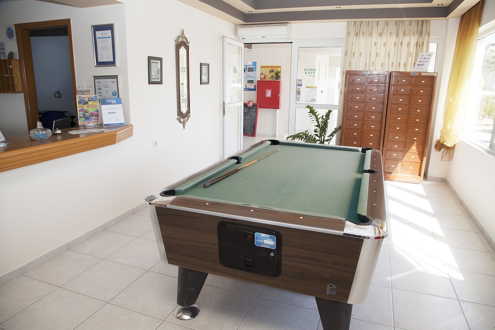 Hotel Athinoula 10/66