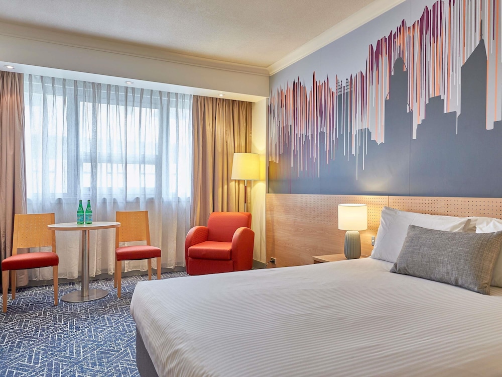 Mercure Perth 20/72