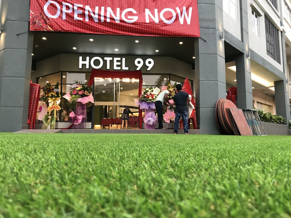 Hotel 99 - Kota Kemuning 57/67