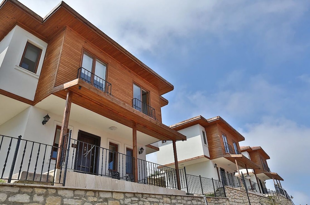 Akamoy Boztepe Hotel & Restaurant 3/40