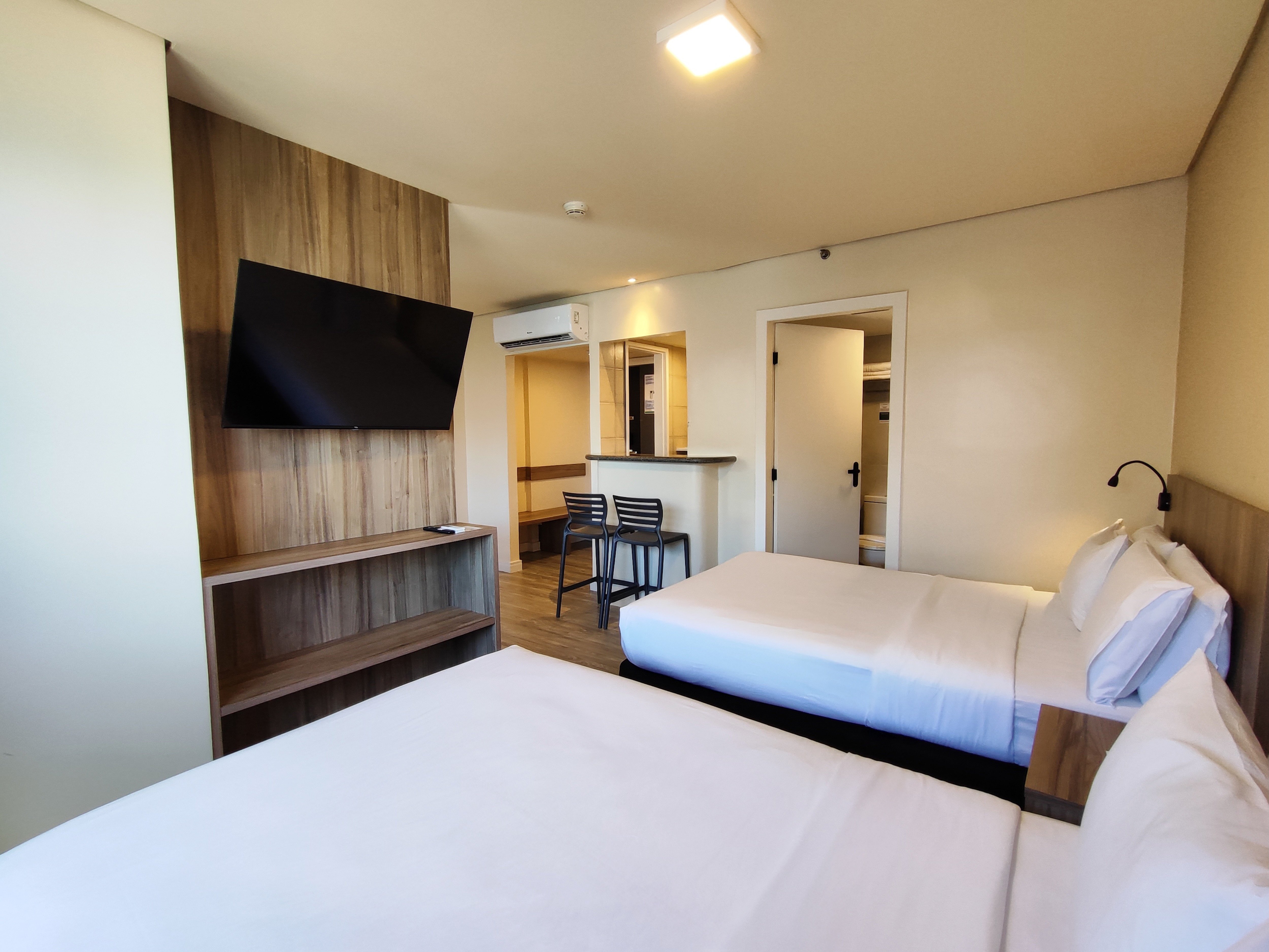 HOLIDAY INN FORTALEZA 19/76