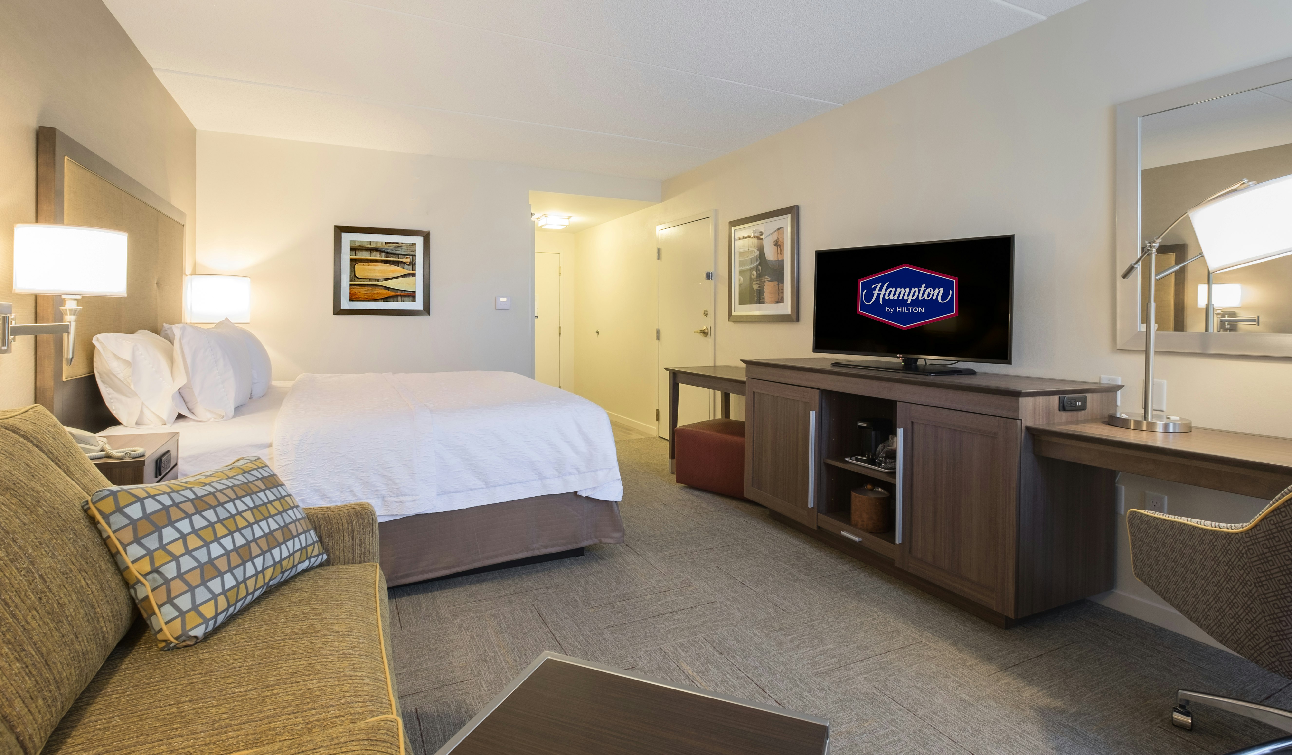Hampton Inn Waterville 13/55