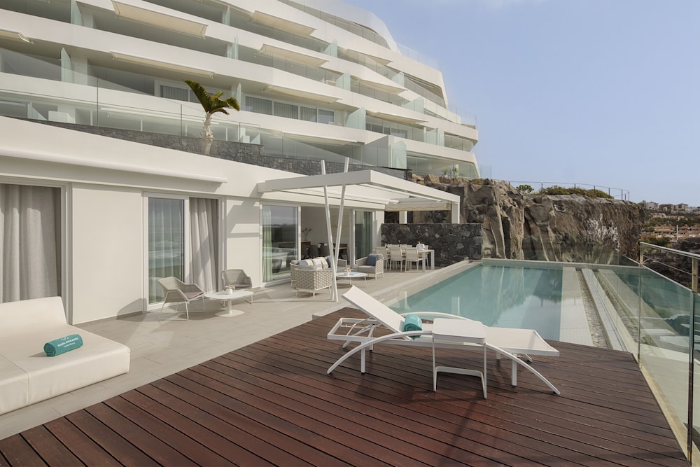 Royal Hideaway Corales Suites 5/77