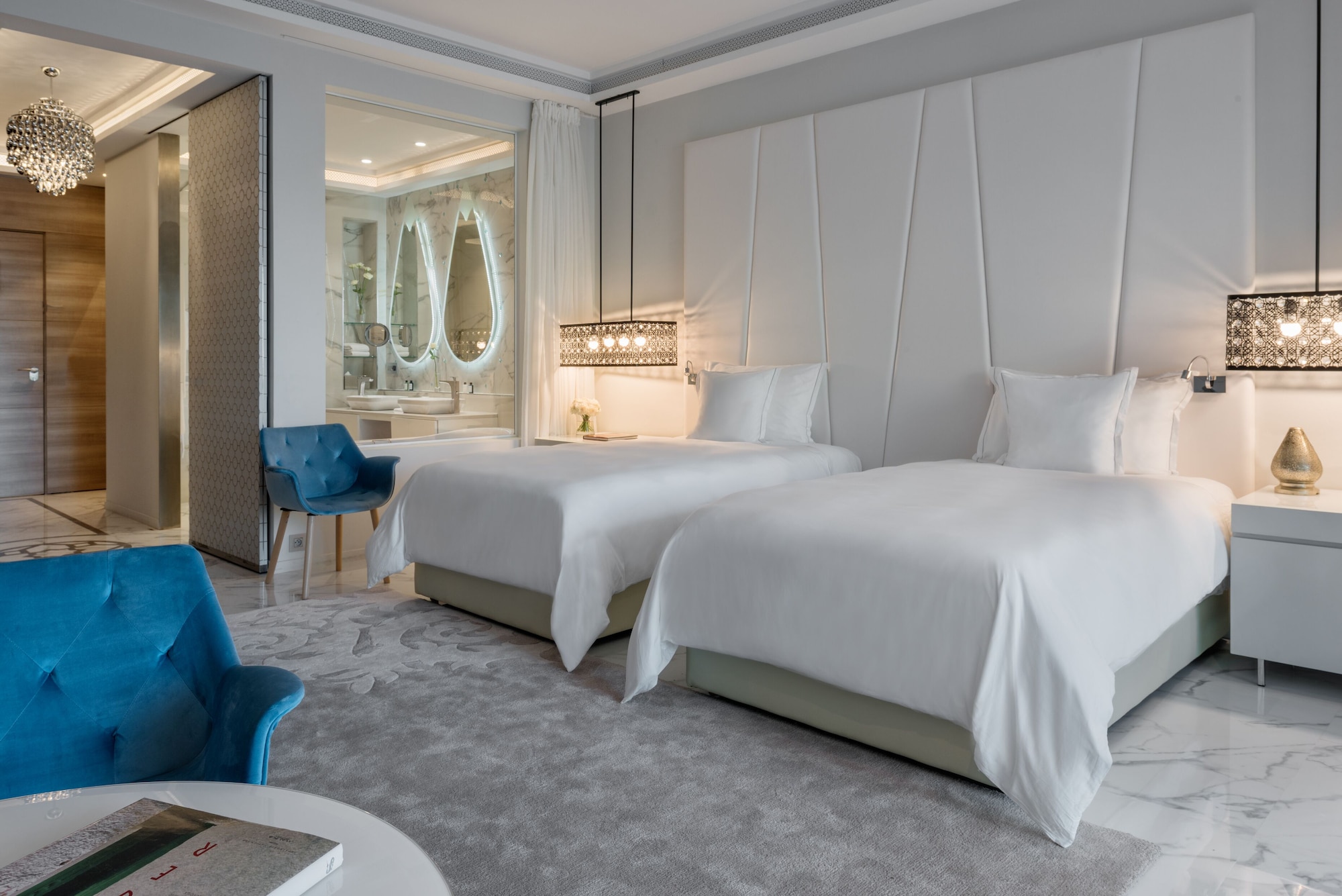 Deluxe, Twin Beds, Lagoon View