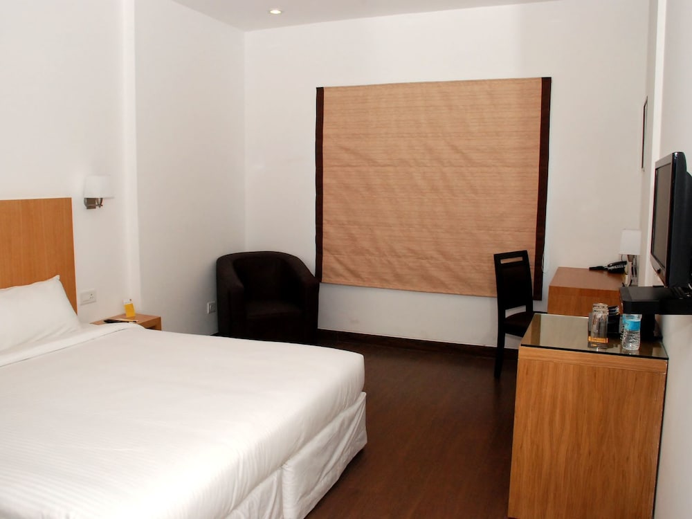 Keys Prima by Lemon Tree Hotels, Katti-Ma, Chennai 10/51