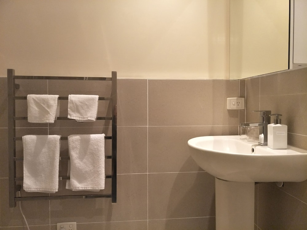 Grand Central Serviced Apartments 30/61