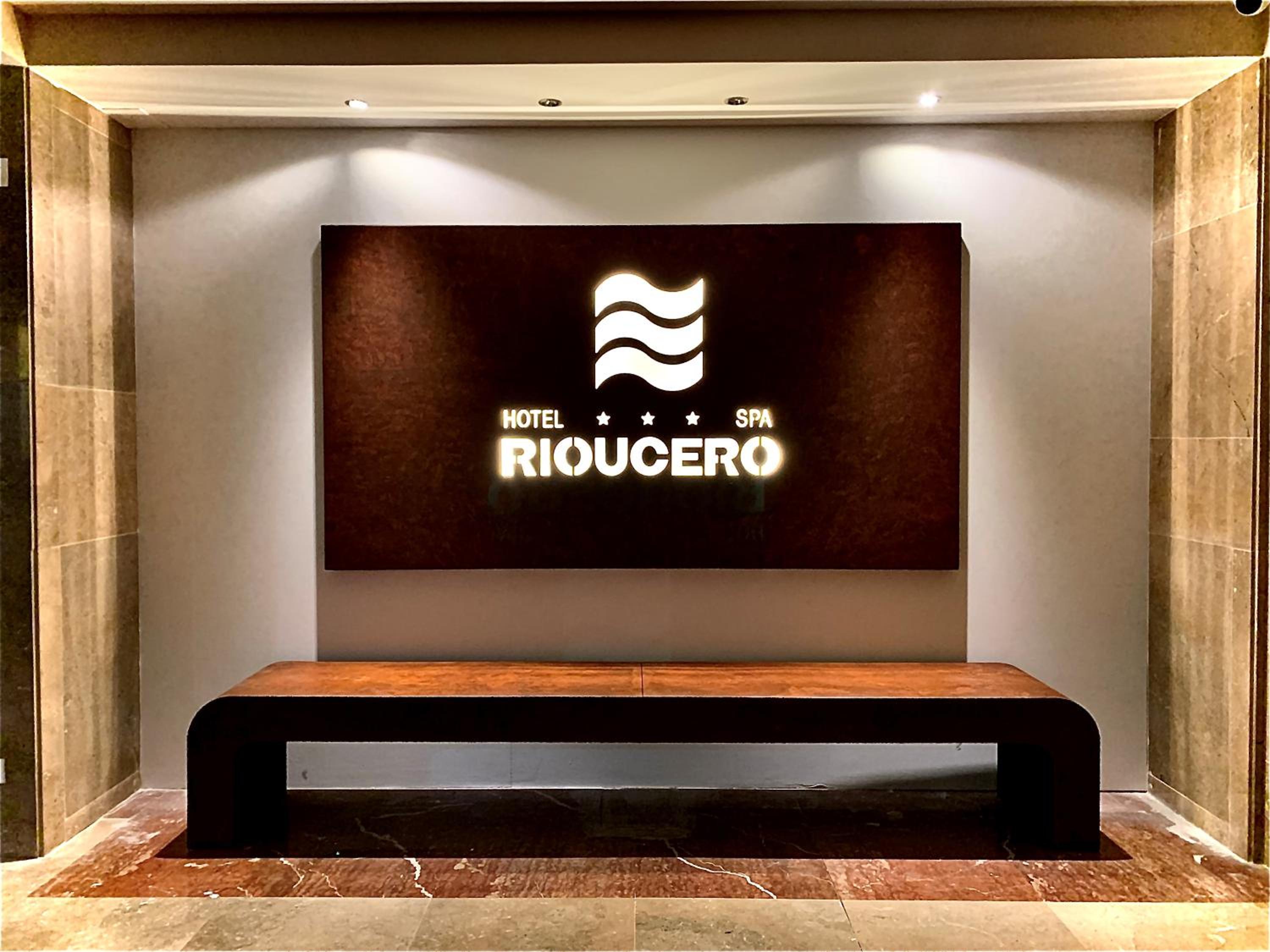 Hotel Spa Rio Ucero 12/58
