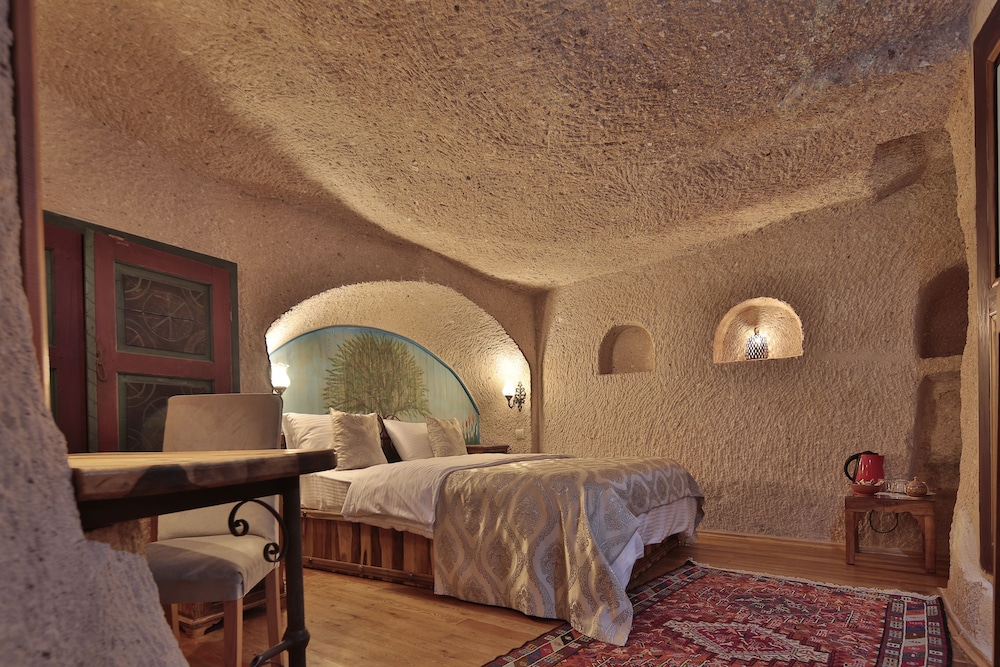 Three Doors Cappadocia 12/27