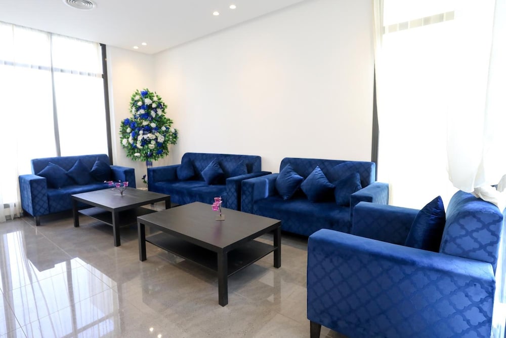 Magic Suite Hotel Salmiya 35/51
