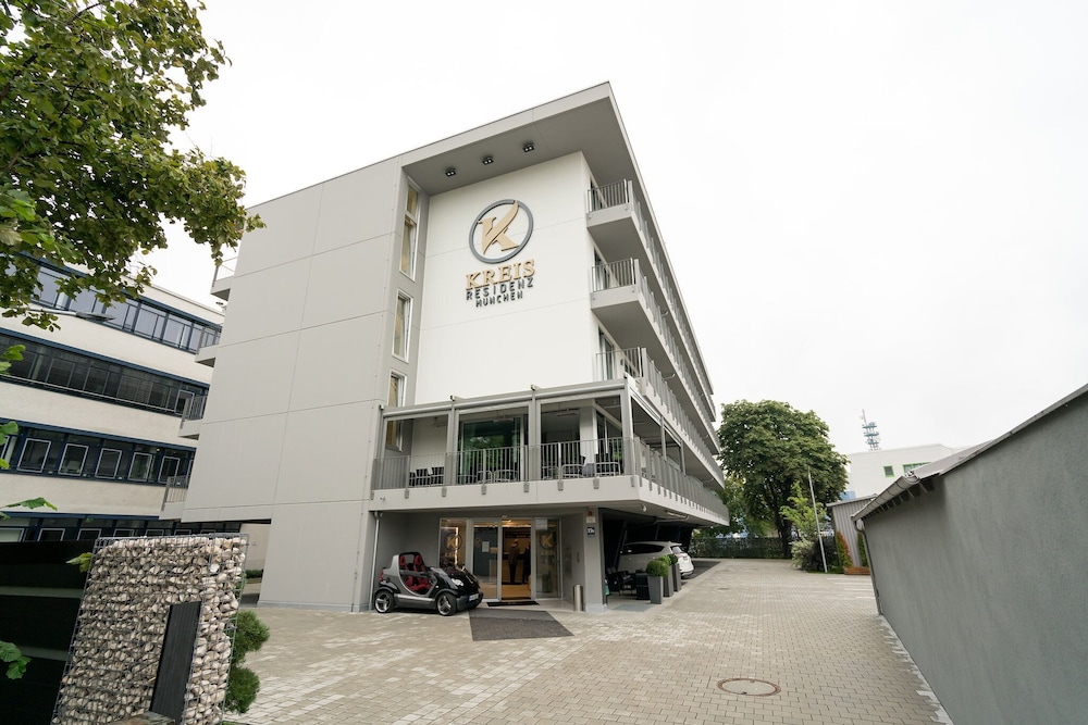 Kreis Residenz Munchen 2/65