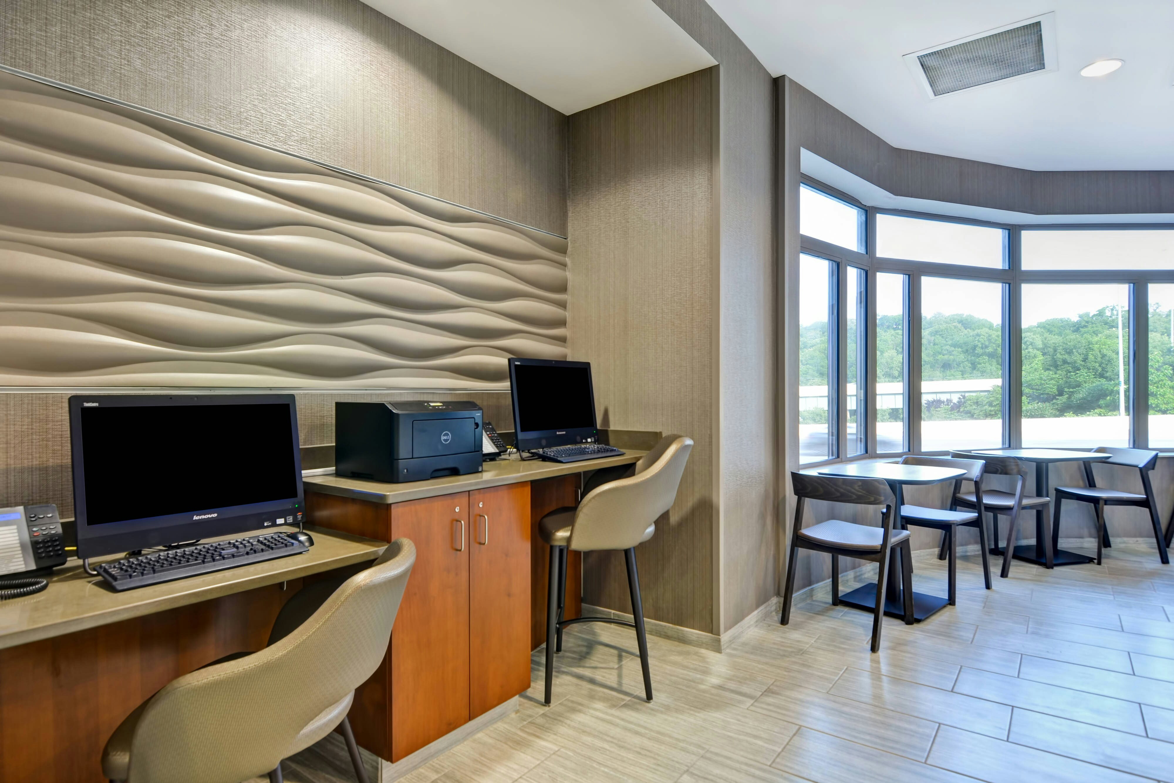 Springhill Suites by Marriott Midtown Cincinnati 48/52