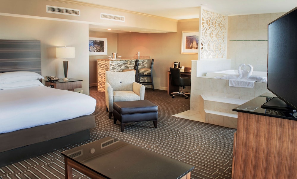 Hilton Charlotte University Place 22/66