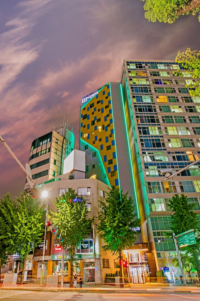 H Avenue Hotel Shinchon & Idae 4/50