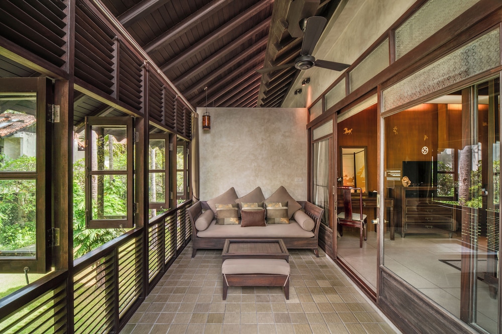 The Lamai Samui 51/77