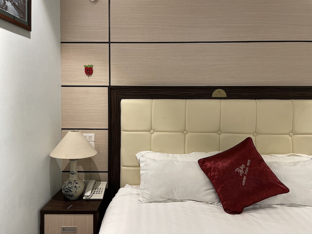 Golden Cyclo Premier Hotel Powered By Fave 14/56