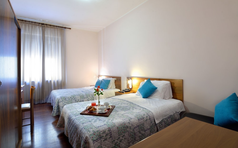 Hotel Ristorante Dante 5/50