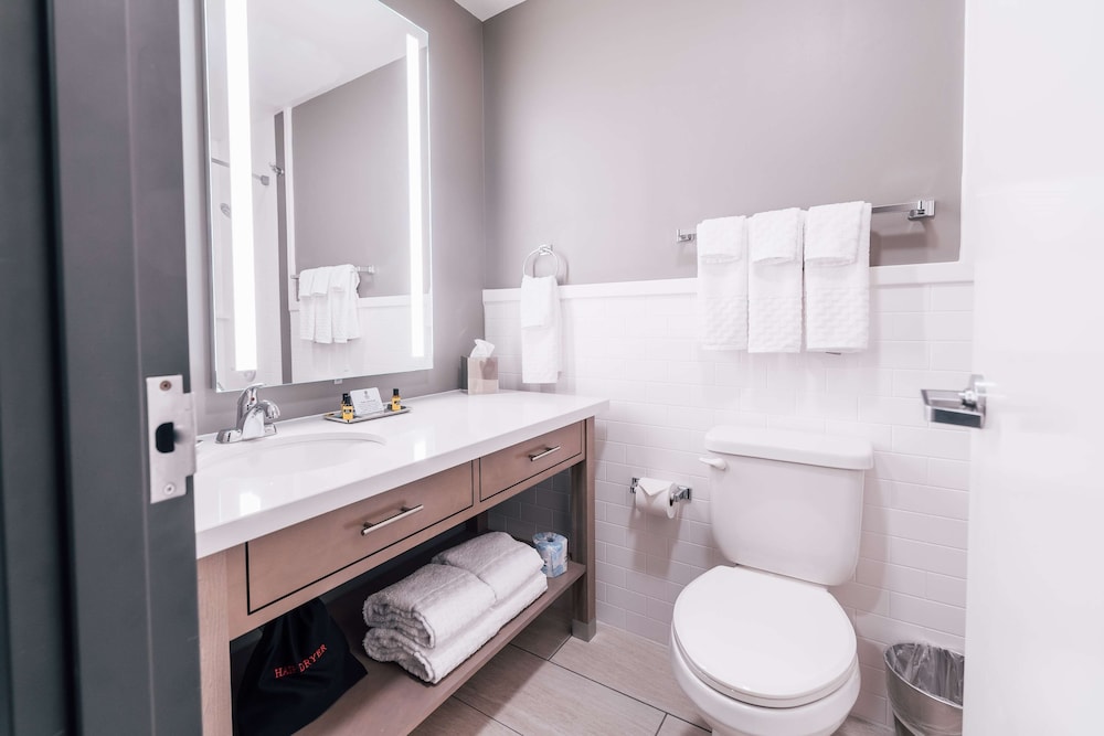 Best Western Plus Executive Residency Waterloo and Cedar Falls 17/42