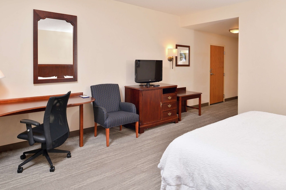 Hampton Inn Harrisonburg South 51/53