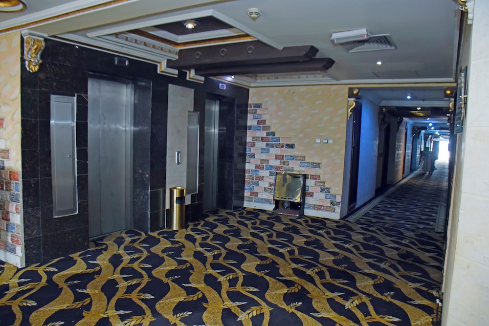 Sandralia Hotel 5/44