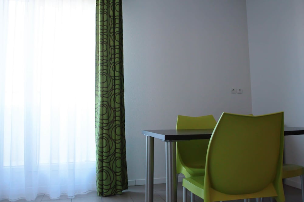 KOSY Aparthotel Campus del Sol Esplanade 29/67