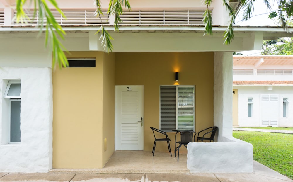 hotel las palmeras 4/50