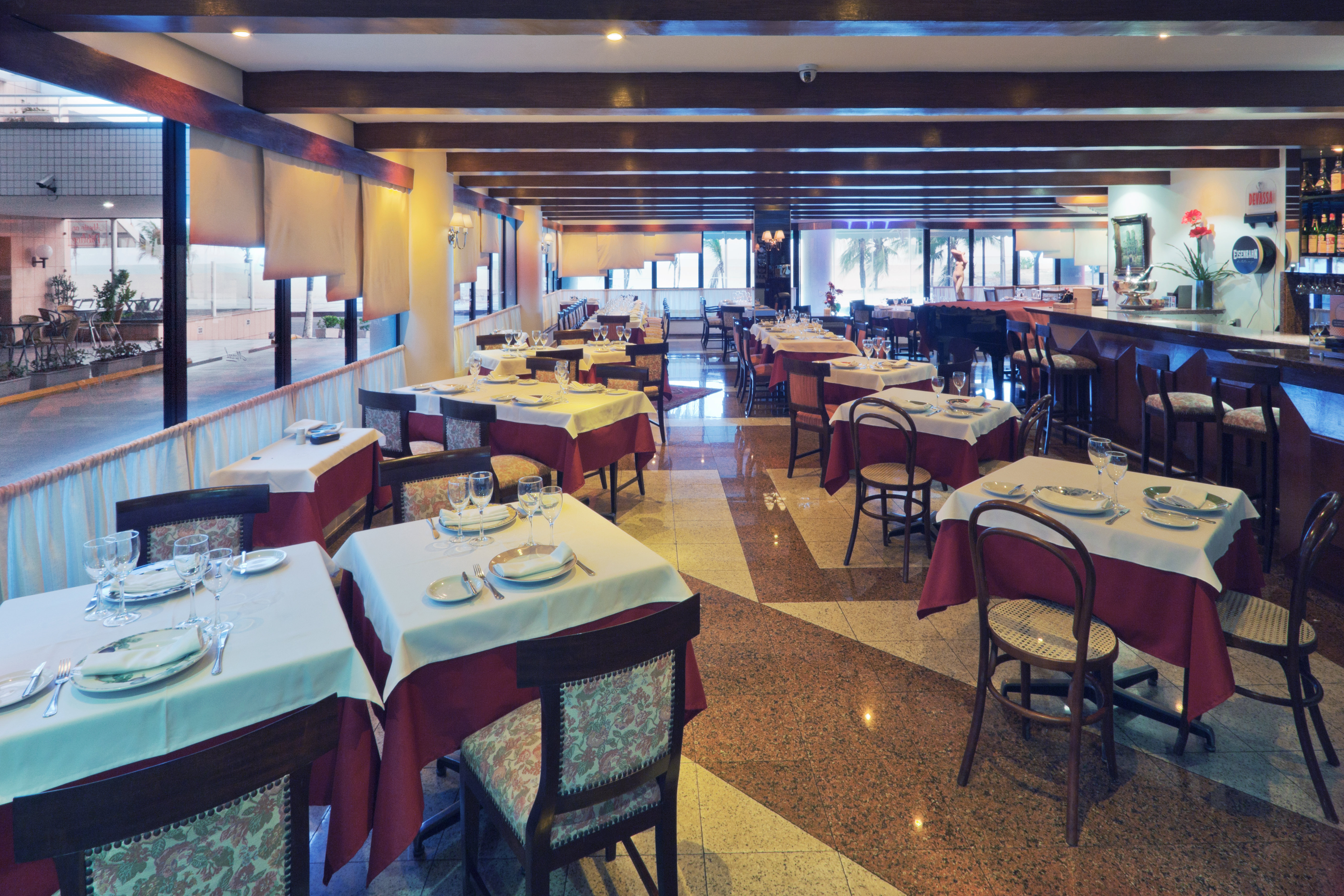 HOLIDAY INN FORTALEZA 51/76