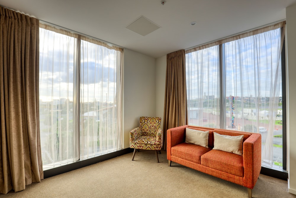 Ramada Suites by Wyndham Auckland Manukau Pacfic Centre 41/64