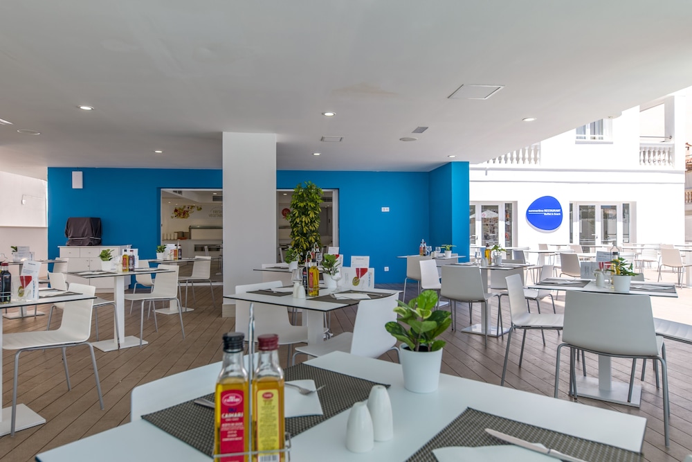 WelikeHotel Triton beach 42/48