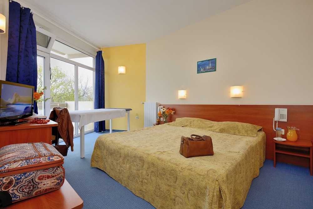 Augusta SPA Hotel 20/72