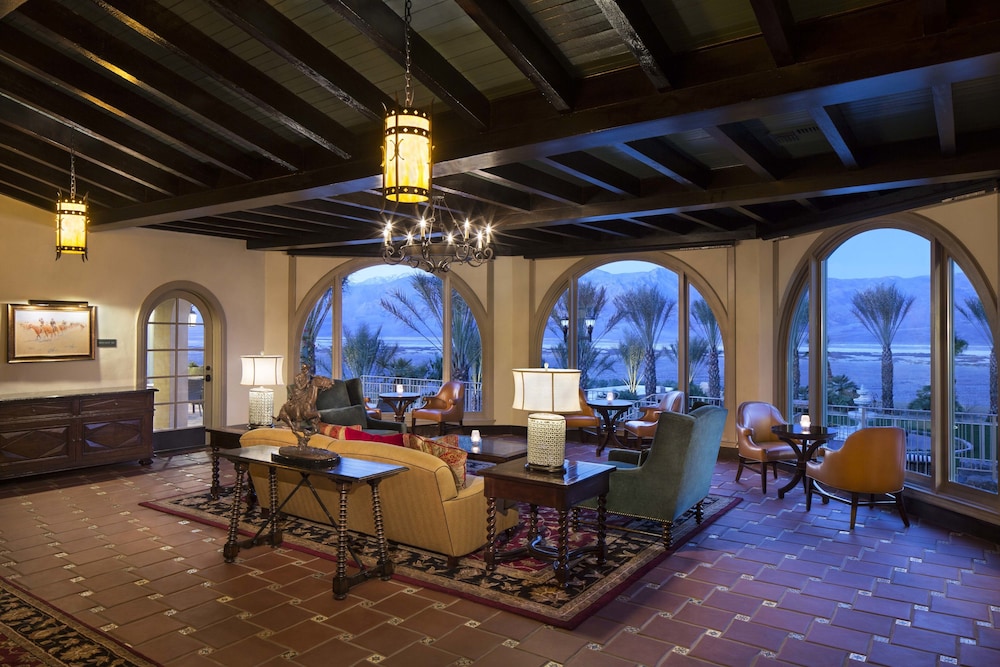 The inn at Death Valley 32/41